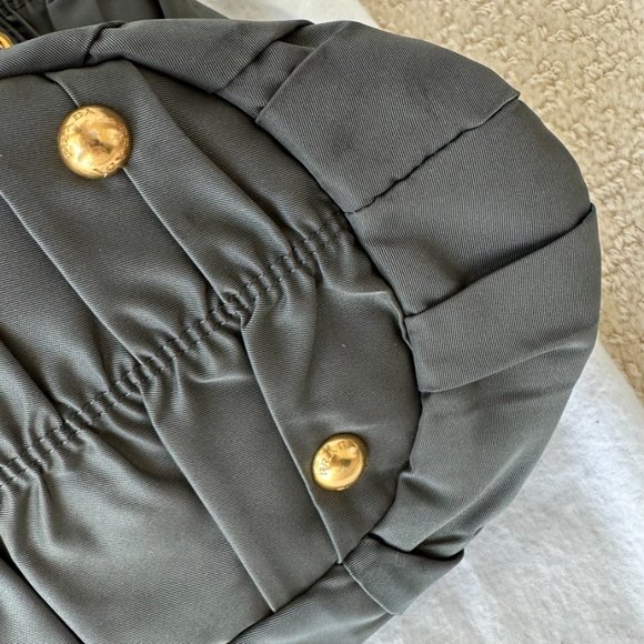 Prada - Grey Tessuto Gaufre Nylon - Crossbody Bag - Picture 8 of 16